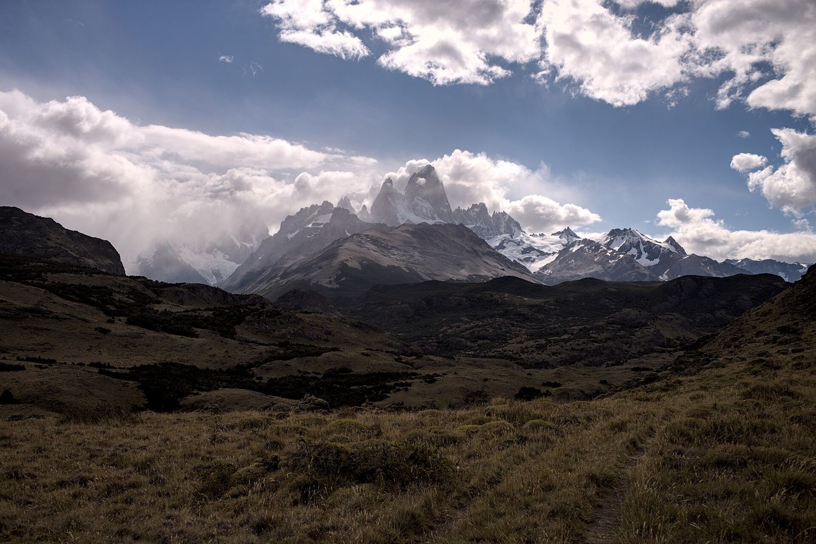 El cerro Fitz Roy visto desde el sur de El Chaltén